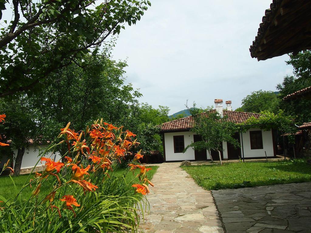 Отель Terra House Mindya Экстерьер фото